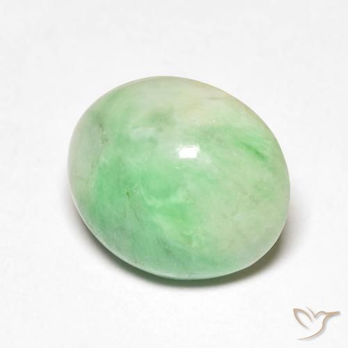 Jade Verde blanquecino natural de 4.32 ct, Ovalada, Opaco