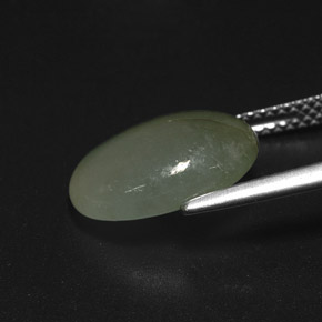 Jadeíta verde natural de 5,09 ct, corte óvalo, translúcido