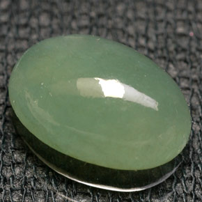 Jadeíta Verde natural de 3.20 ct, Transparente, Transparente / Translúcido