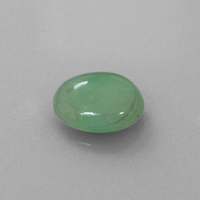 Jadeíta verde natural de 1,80 ct, corte óvalo, translúcido