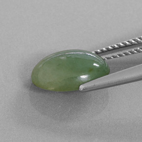 Jadeíta Verde natural de 3.17 ct, Corte Óvalo, Translúcido