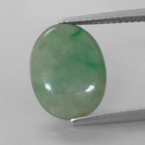 Jadeíta verde natural de 4,88 ct, corte óvalo, translúcido