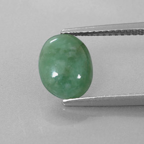 Jadeíta Verde natural de 1.90 ct, Corte Óvalo, Translúcido