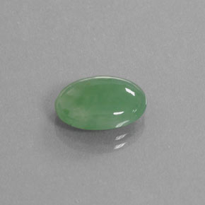 Jadeíta Verde natural de 6.33 ct, Corte Óvalo, Translúcido
