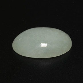 Jadeíta Verde pastel natural de 12.59 ct, Corte Óvalo, Transparente