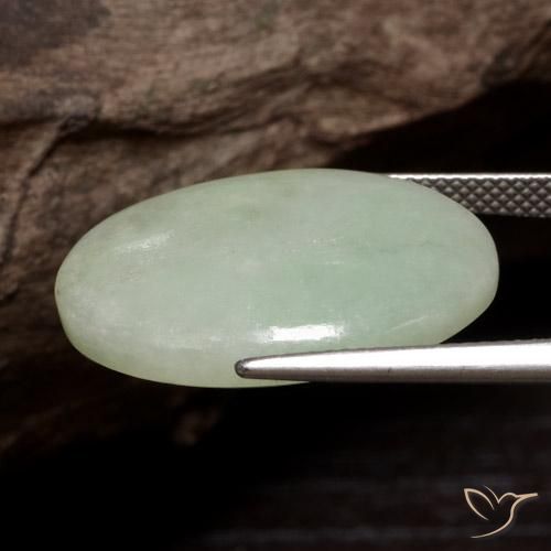 Jadeíta Verde medio natural de 21.12 ct, Ovalada, Opaco