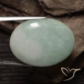 Jadeíta Verde medio natural de 41.15 ct, Ovalada, Opaco