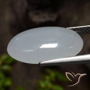 Jadeíta Verde medio natural de 7.94 ct, Ovalada, Opaco