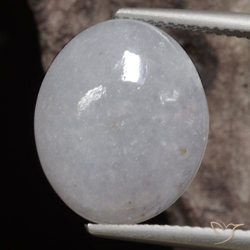 11.71ct Natural Verde medio Jadeíta, Ovalada, Translúcido