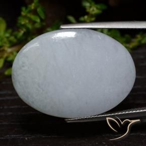 Jadeíta Verde claro natural de 33.11 ct, Ovalada, Opaco