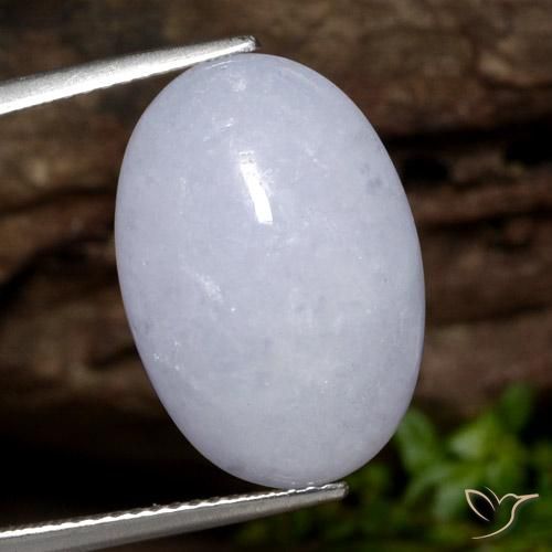 Jadeíta Violeta claro natural de 13.06 ct, Corte Óvalo, Translúcido