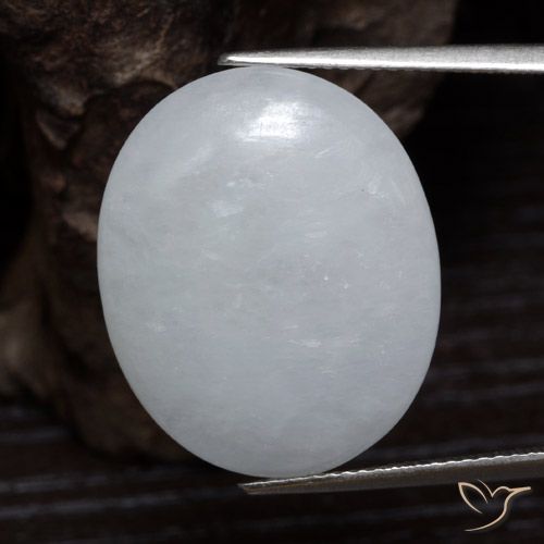 Jadeíta Blanco grisáceo natural de 19.93 ct, Ovalada, Translúcido