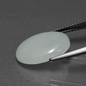 Jadeíta verde natural de 7,02 ct, corte óvalo, opaco