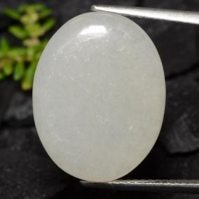 Jadeíta Verde claro natural de 13.08 ct, Corte Óvalo, Translúcido