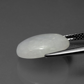 Jadeíta Verde claro natural de 6.81 ct, Corte Óvalo, Translúcido
