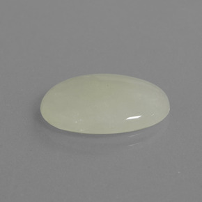 Jadeíta Verde claro natural de 8.34 ct, Corte Óvalo, Transparente