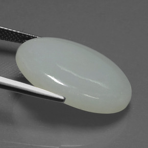 Jadeíta verde natural de 20,83 ct, corte óvalo, translúcido