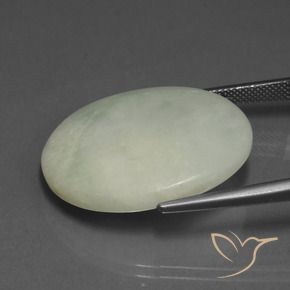 Jadeíta Verde gris natural de 37.85 ct, Ovalada, Translúcido