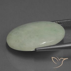 Jadeíta Verde gris natural de 23.40 ct, Ovalada, Translúcido