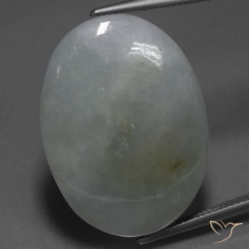 Jadeíta Verde medio natural de 40.64 ct, Ovalada, Translúcido