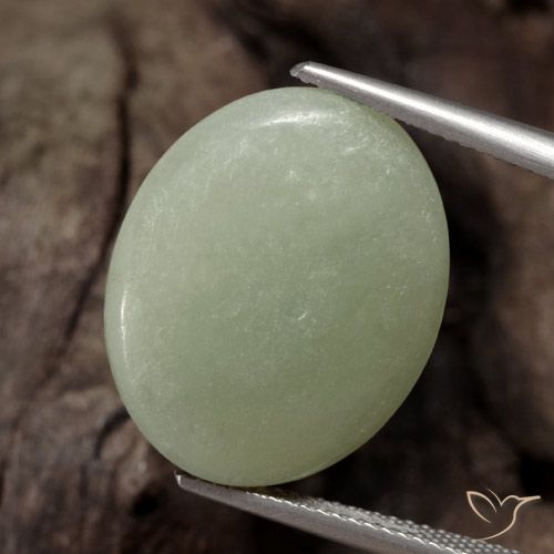 13.32ct Natural Verde Oliva Jadeíta, Ovalada, Translúcido