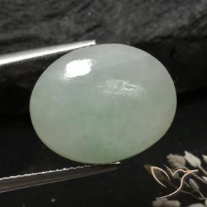 Jadeíta Verde gris natural de 9.78 ct, Ovalada, Translúcido