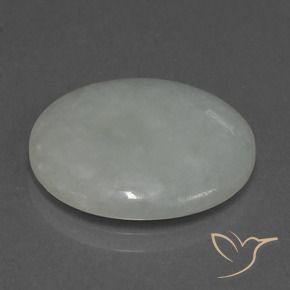 Jadeíta Verde grisáceo natural de 10.86 ct, Ovalada, Translúcido