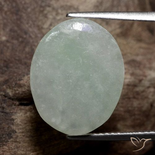 Jadeíta Verde gris natural de 8.20 ct, Ovalada, Translúcido