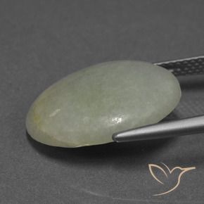Jadeíta Verde gris natural de 9.18 ct, Ovalada, Translúcido
