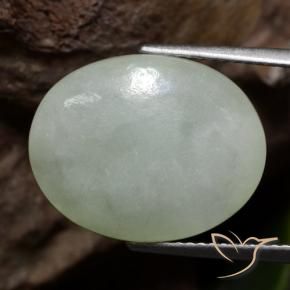 Jadeíta Verde gris natural de 9.17 ct, Ovalada, Translúcido