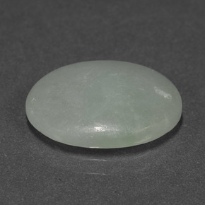 Jadeíta verde natural de 6,67 ct, corte óvalo, translúcido
