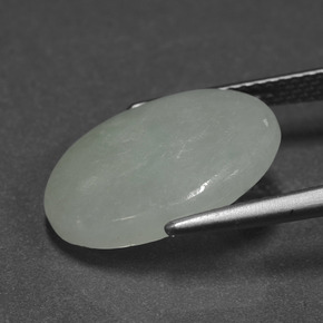 Jadeíta verde natural de 6,67 ct, corte óvalo, translúcido