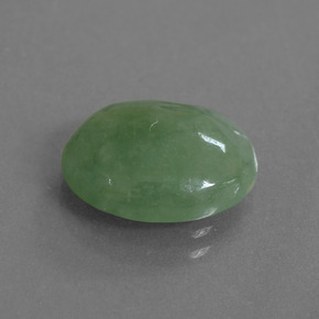 Jadeíta Verde natural de 5.96 ct, Corte Óvalo, Translúcido