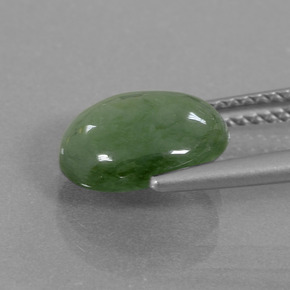 Jadeíta Verde natural de 3.17 ct, Corte Óvalo, Translúcido