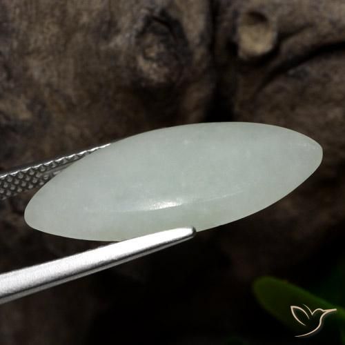 Jadeíta Verde claro natural de 7.16 ct, Marquesa, Translúcido