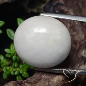 Jadeíta Gris muy claro natural de 23.32 ct, Ovalada, Translúcido