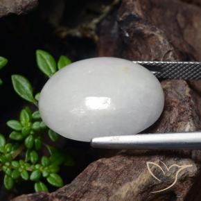 Jadeíta Gris muy claro natural de 23.32 ct, Ovalada, Translúcido