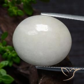 Jadeíta Gris muy claro natural de 22.60 ct, Ovalada, Translúcido