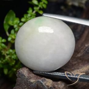 Jadeíta Gris muy claro natural de 21.29 ct, Ovalada, Translúcido