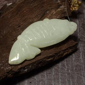 Jadeíta verde natural de 29,60 ct, forma elegante, translúcido