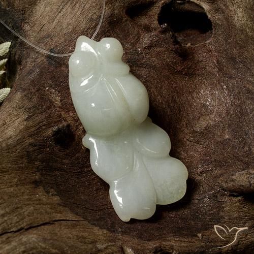Jadeíta Verde grisáceo natural de 33.92 ct, Elegante, Translúcido