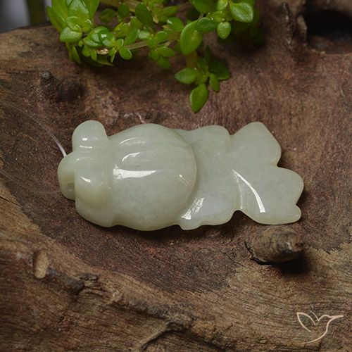 23.91ct Natural Verde medio Jadeíta, Elegante, Translúcido