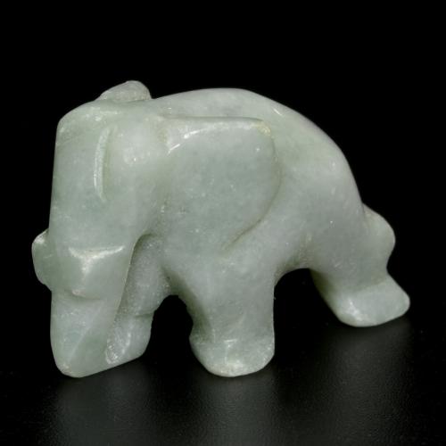 Jadeíta Verde claro natural de 53.78 ct, Forma elegante, Opaco