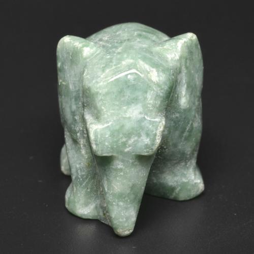 Jadeíta Verde frío natural de 61.91 ct, Forma elegante, Opaco