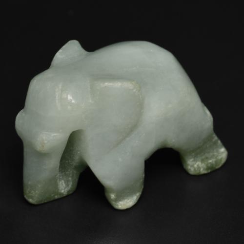 Jadeíta Verde medio natural de 68.64 ct, Forma elegante, Opaco