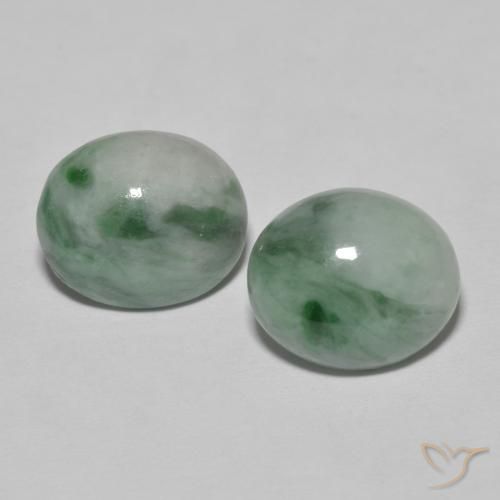 Gemas de Jadeíta Medium Light Green natural de 9.78 ct, Ovalada, Opaco