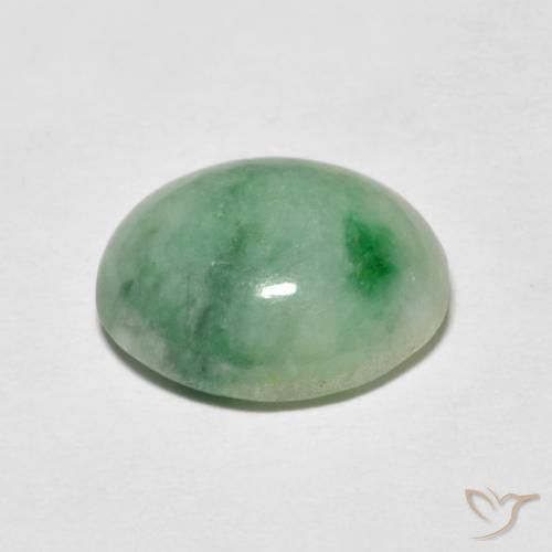 Jadeíta Verde claro natural de 4.95 ct, Ovalada, Opaco