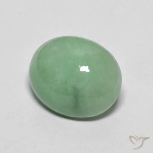 Jadeíta Verde salvia claro natural de 4.71 ct, Ovalada, Opaco