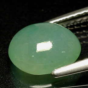 Jadeíta Verde natural de 2.01 ct, Corte Óvalo, Opaco