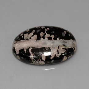 Jaspe multicolor natural de 7,68 ct, corte óvalo, opaco